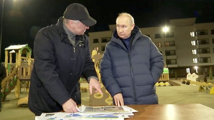 Após visita surpresa à Ucrânia, Putin recebe Xi Jinping em Moscou e preocupa o Ocidente