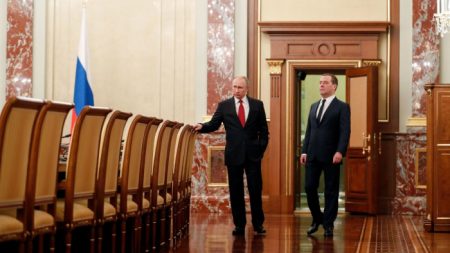 Prender Putin será visto como declaração de guerra, afirma ex-presidente da Rússia