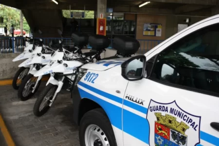 Após atropelar criança em cima da faixa, motociclista é preso em Blumenau