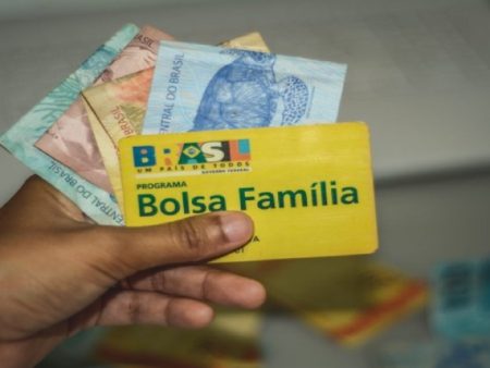 Governo Lula não pagará o 13º salário do Bolsa Família