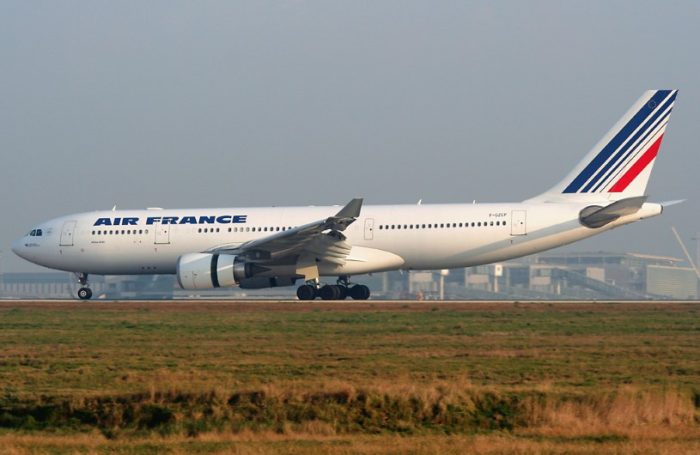 Justiça da França absolve Airbus e Air-France de acidente aéreo que matou 228 pessoas