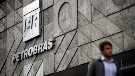 Petrobras reduz e começa a estabilizar preço do diesel para distribuidoras