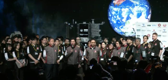 Japoneses tentam pousar sonda na Lua, mas comunicação falha e vira fracasso
