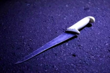 Pai morto a facadas é encontrado pelo próprio filho adolescente em BC