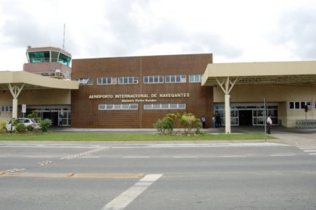 Governador anuncia construção de nova pista no aeroporto de Navegantes
