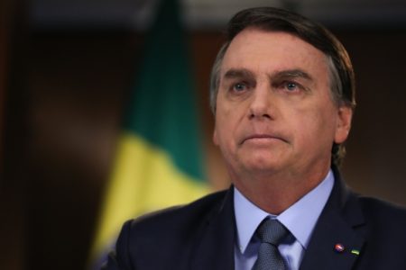 Bolsonaro transferiu R$ 600 mil para os EUA com medo do cenário econômico do Brasil, afirmam advogados