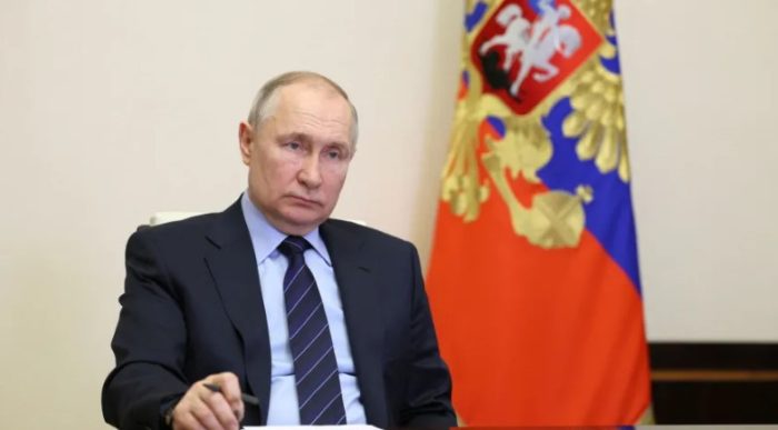 Ucrânia tenta matar Putin com drones e Moscou promete retaliação