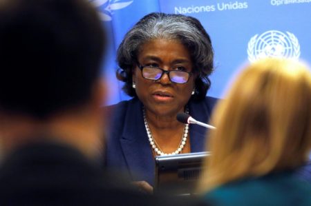 Enviada pelos EUA, embaixadora da ONU chega ao Brasil com grande agenda