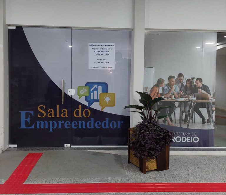 Sala do Empreendedor de Rodeio entra no top 4 do ranking estadual para cidades de até 20 mil habitantes