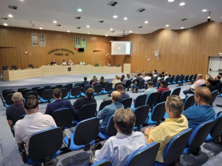Câmara de Vereadores de Timbó realiza Audiência Pública para apresentar e debater Plano Diretor do Município