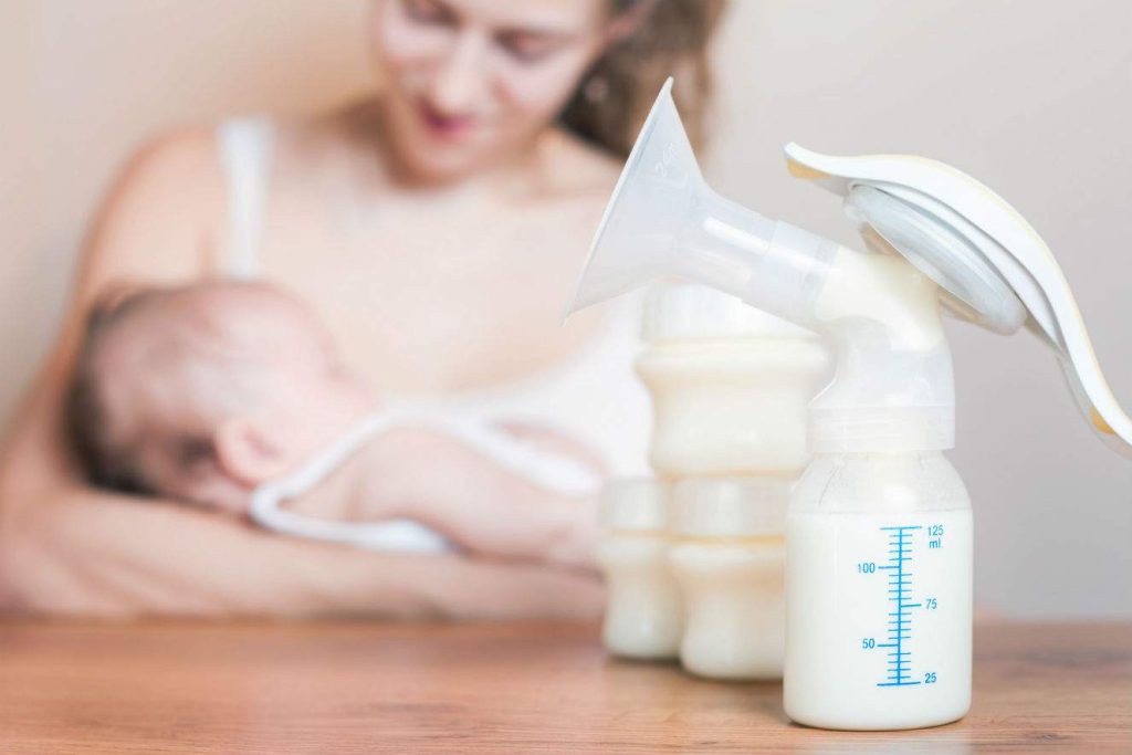Mais de 176 mil litros de leite materno foram coletados nos últimos anos em Santa Catarina