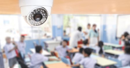 Segurança na educação: Blumenau deve investir mais de R$ 821 mil em câmeras e botões do pânico nas instituições do ensino