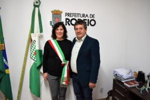 Comitiva italiana visita rodeio para promover o turismo local e estreitar laços culturais