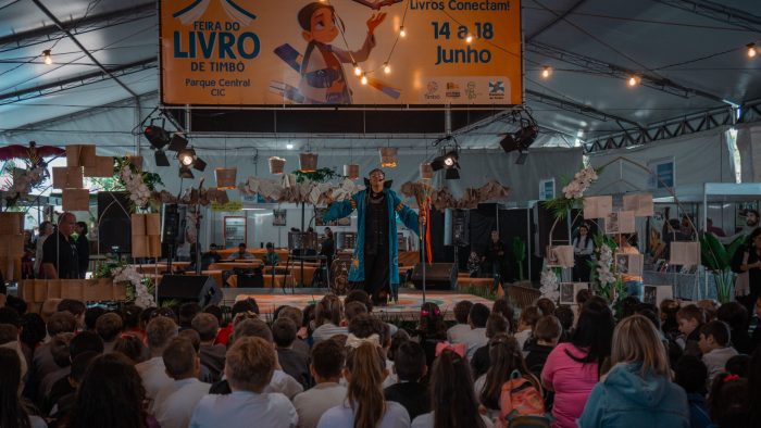 Feira do Livro de Timbó recebe mais de 15 mil pessoas em cinco dias de evento