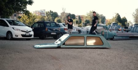Youtubers transformam Fiat Panda em carro mais rebaixado do mundo