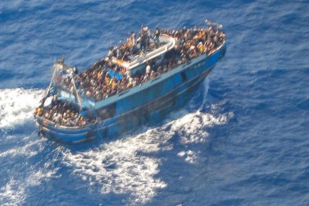 Paquistão culpa a Grécia pelas mortes de mais de 80 imigrantes em naufrágio