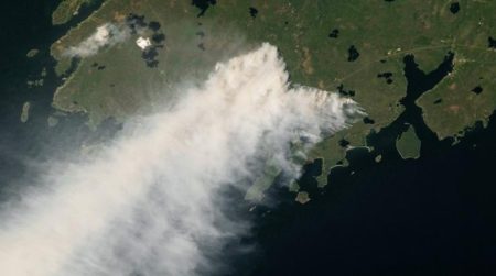 Incêndios no Canadá espalham fumaça até a Noruega