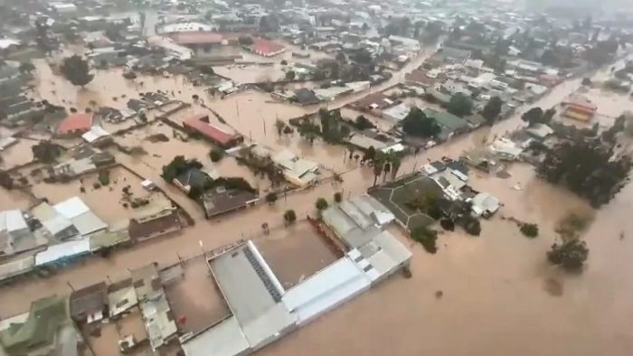 Chile passa pela maior chuva desde 1993 e declara estado de catástrofe