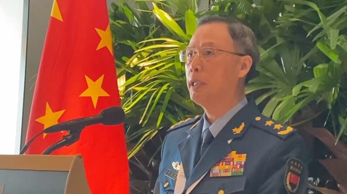 EUA e China voltam a provocar tensões sobre Taiwan, em Singapura