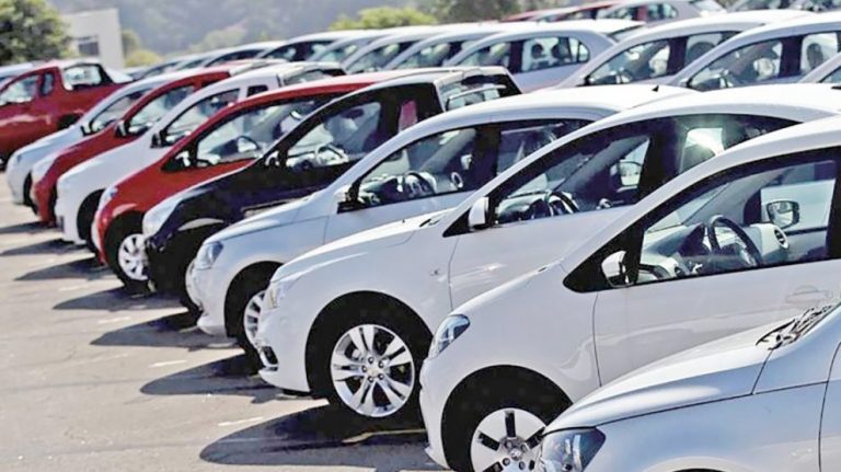 Descontos na compra de carros novos será de até R$ 8 mil, afirma governo