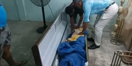 Idosa que acordou em velório morre em hospital no Equador