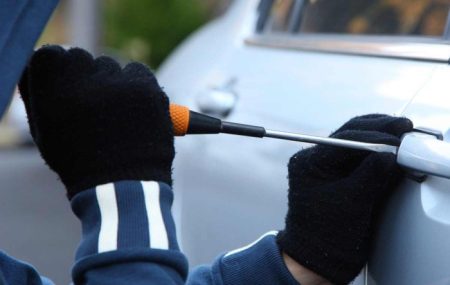 Brigadista tem veículo furtado durante a Festa Itália, em Blumenau