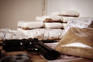 Gastos bilionários: Guerra às drogas custa R$ 15 bilhões anuais em recursos públicos