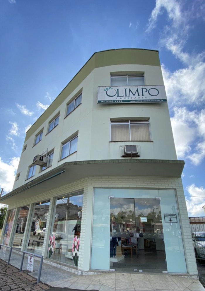 Olimpo Camisaria comemora um ano de sucesso da sua loja física em Timbó-SC