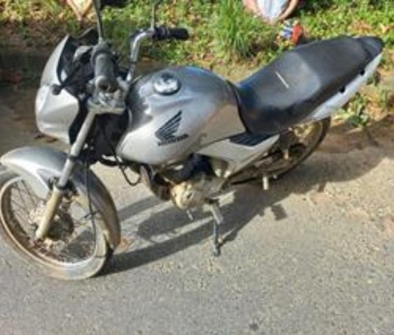 Homem é preso com moto furtada em Indaial