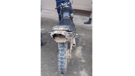 Polícia prende jovem com placa de motocicleta adulterada em Apiúna