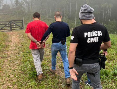 Polícia Civil prende homem acusado de matar idoso na BR-470, em Indaial