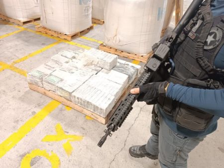 Receita Federal e PF Realizam maior apreensão de cocaína em Santa Catarina em 2023