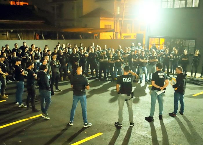 Operação Imperium: Mais de 80 Agentes Policiais Desarticulam Organização Criminosa em Blumenau