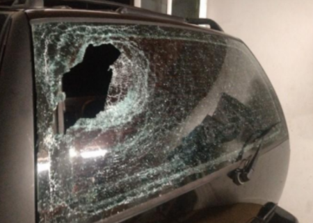 Homem é preso após danificar veículo e ameaçar companheira com taco de sinuca em Blumenau
