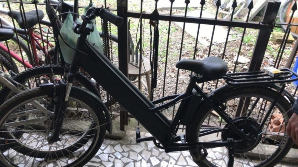 Jovem é preso após tentar vender bicicleta elétrica furtada em Rio do Sul