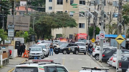 Assalto a banco com reféns em Biguaçu deixa um assaltante morto e 3 presos