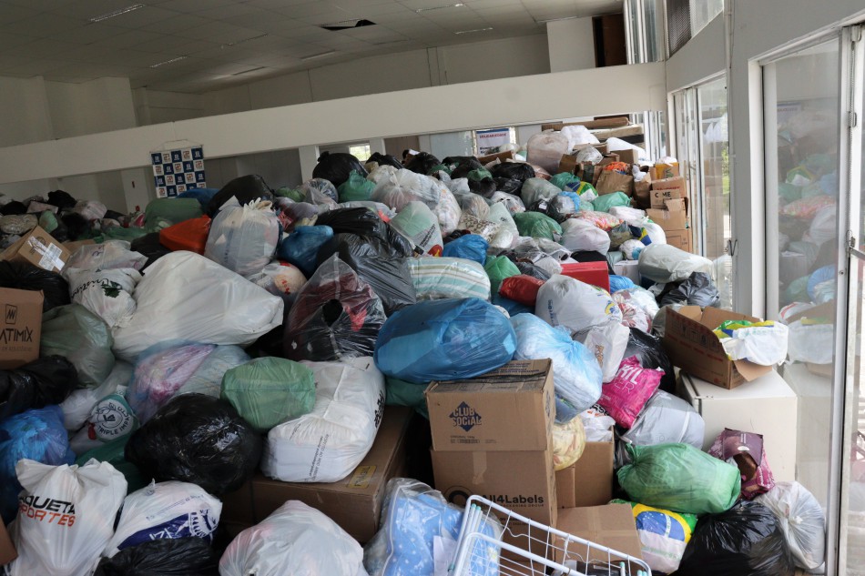 25 toneladas de donativos para famílias afetadas pelas chuvas no RS são arrecadados em Blumenau