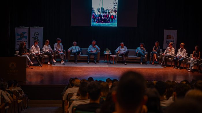 Autores dos 154 anos: Evento homenageia personalidades e lança série Timbó em Minhas Memórias