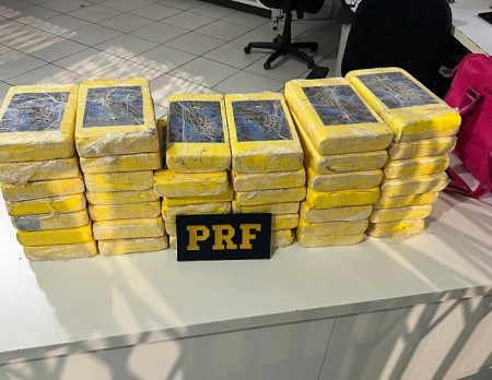 Carga de cocaína avaliada em R$ 7 milhões é encontrada com duas mulheres em Lages