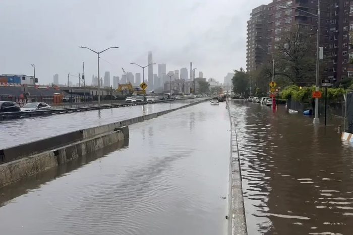 Nova York declara estado de emergência após chuvas históricas causarem enchentes na cidade; veja imagens