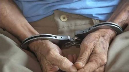 Idoso de 72 anos é preso após realizar furto em Supermercado de Timbó
