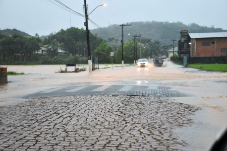 Tempo instável em Ascurra após chuvas, alerta da Defesa Civil