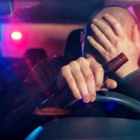Condutor é detido bêbado em Indaial após sair da Oktoberfest