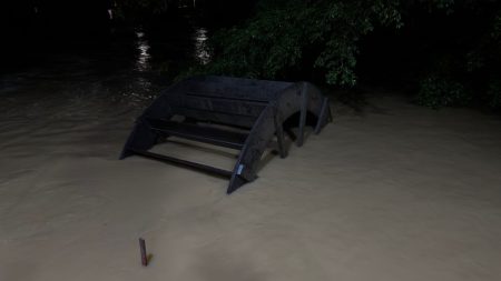 Alerta para cota de enchente de 8 metros para as próximas horas em Timbó