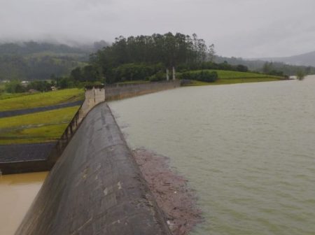 Barragem de Taió atinge 98.55% da capacidade máxima e cidade entra em alerta para enchentes