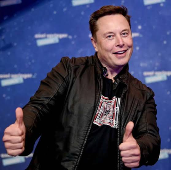 Elon Musk diz que dará mais de R$ 5 bilhões para Wikipédia se ela mudar o nome para 