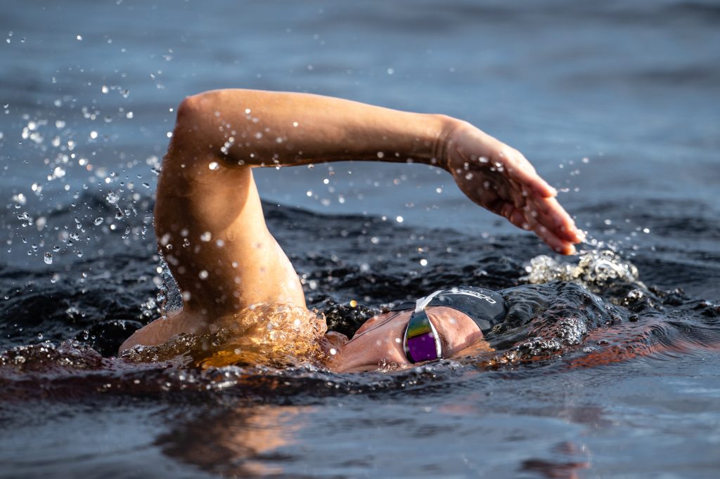 Ultramaratonista aquática de Blumenau participa da Travessia 14 Bis