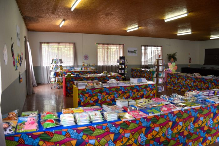 Feira Cultural do Livro encanta a população com diversas atrações em Ascurra 