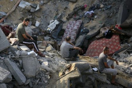 Conflito recente já deixou mais de 10 mil mortos em Gaza