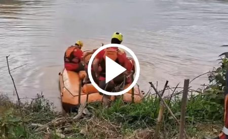 Pai e filho desaparecem após embarcação virar no rio Itajaí-Açu em Indaial